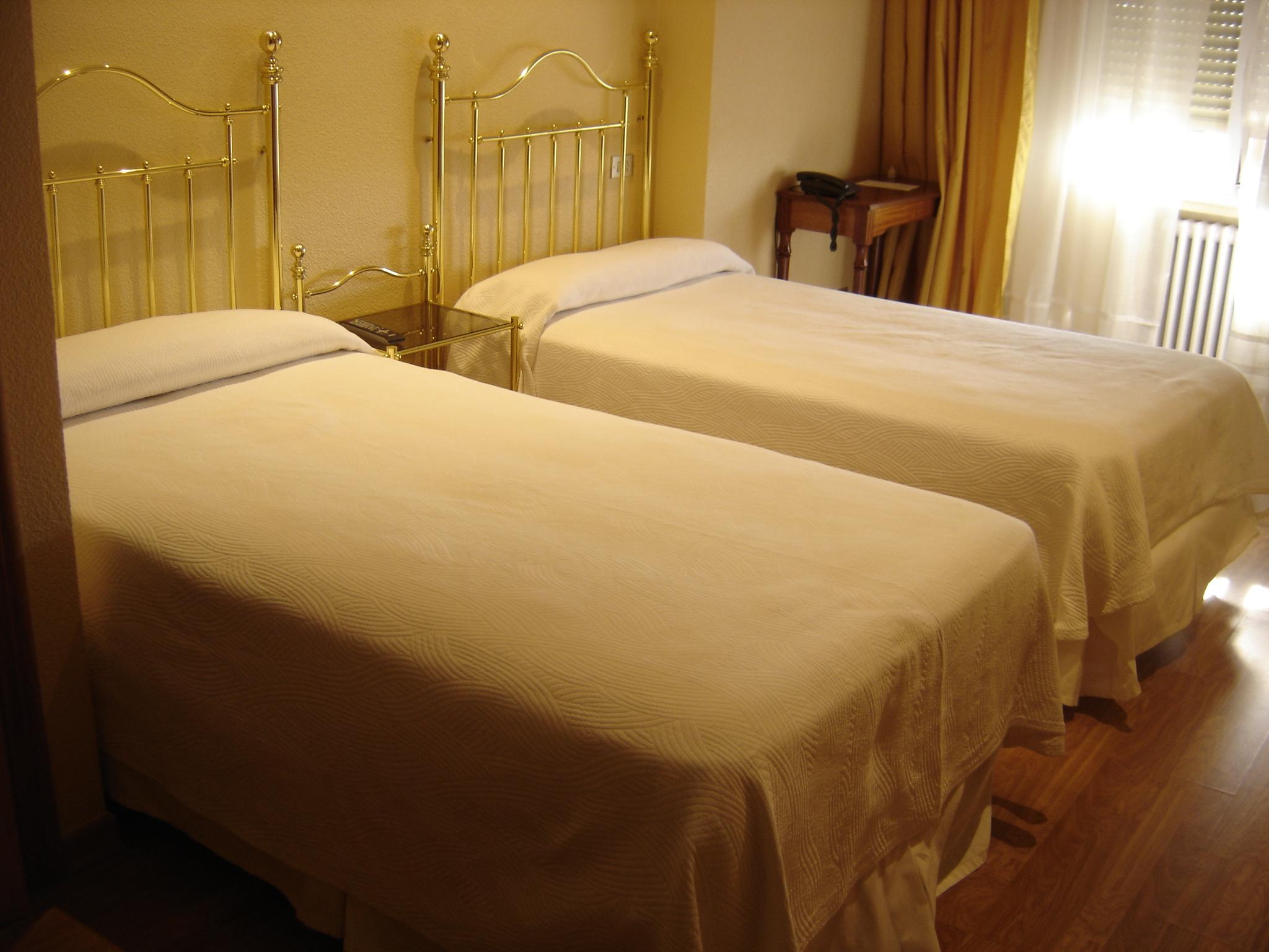 Hotel Aranda Aranda de Duero Buitenkant foto